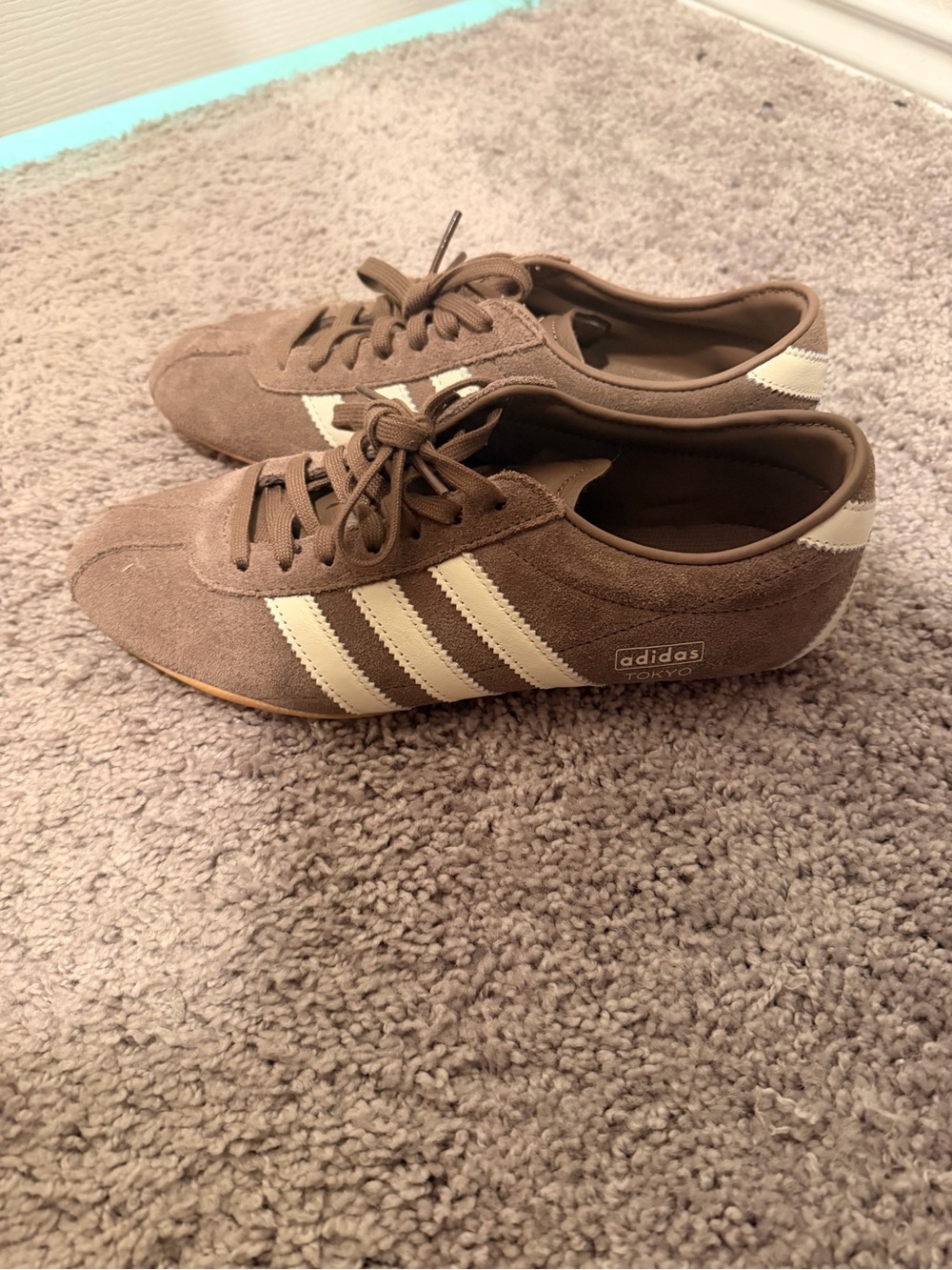 adidas Women’s Tokyo Suede Sneakers - Brown/Cream